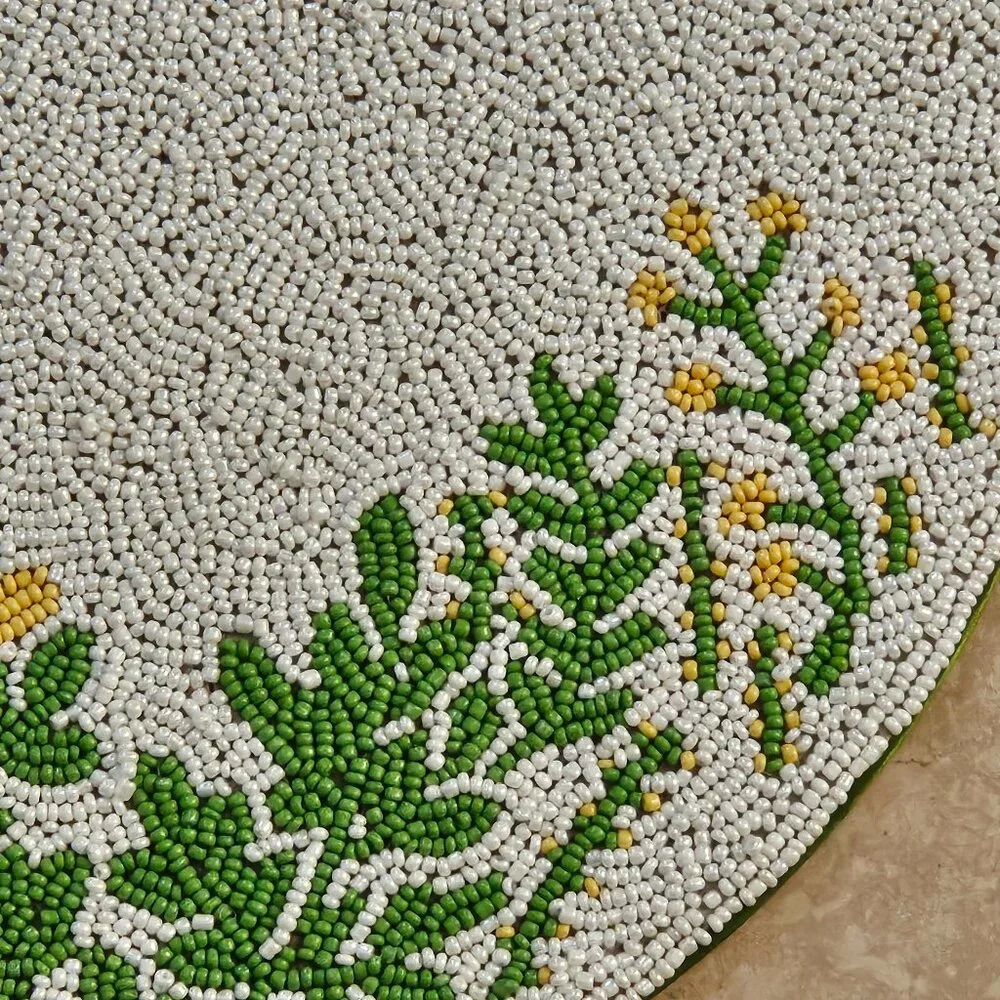 RARE SECRET CELEBRITY KIM SEYBERT YELLOW GREEN FLOWER FLORAL PLACEMAT CHARGER